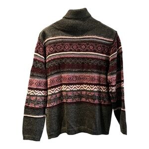 004 Women’s Patterned Sweater - Gray and Pink
